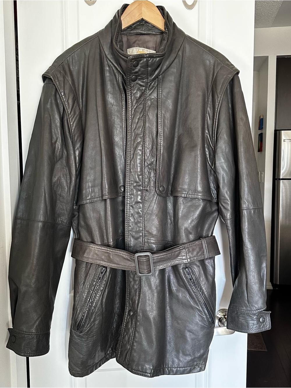 Vintage London Fog Dark Grey Leather Car Coat Belted Jacket Made in Canada 42/L